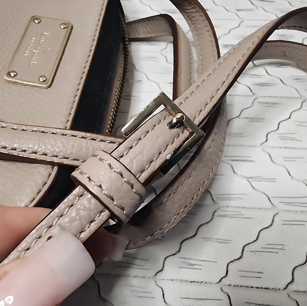 GUC Kate Spade Kay Street Felix Mini Tote Crossbody - Picture 9 of 15